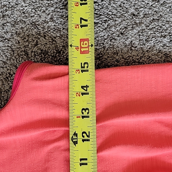 Exercise Top - Picture 3 of 5